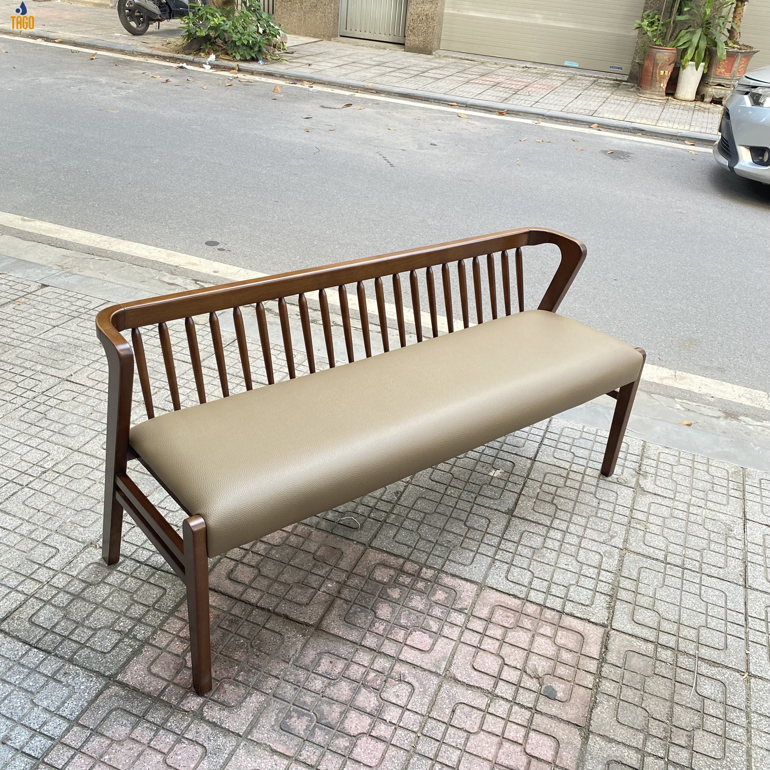 BENCH MÙA THU DÀI  BAUTN1400